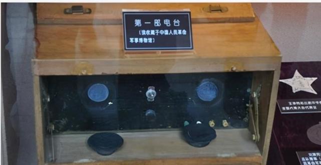 耳朵来听到电报声是什么情况_耳朵来听到电报声是什么情况引起的