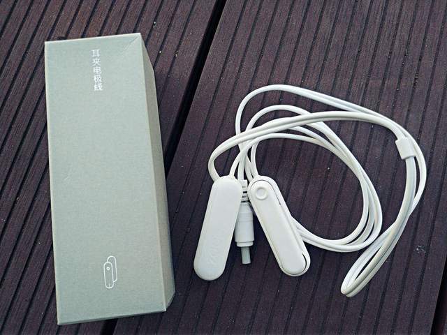 耳朵里一直有发电报声音_耳朵里一直有发电报声音正常吗