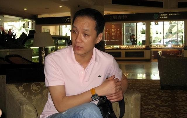 关于冯远征回应AI是否会抢饭碗的信息